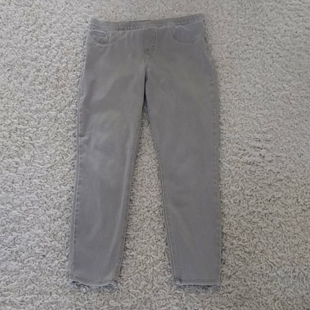 Spanx Jean- ish Leggings.
